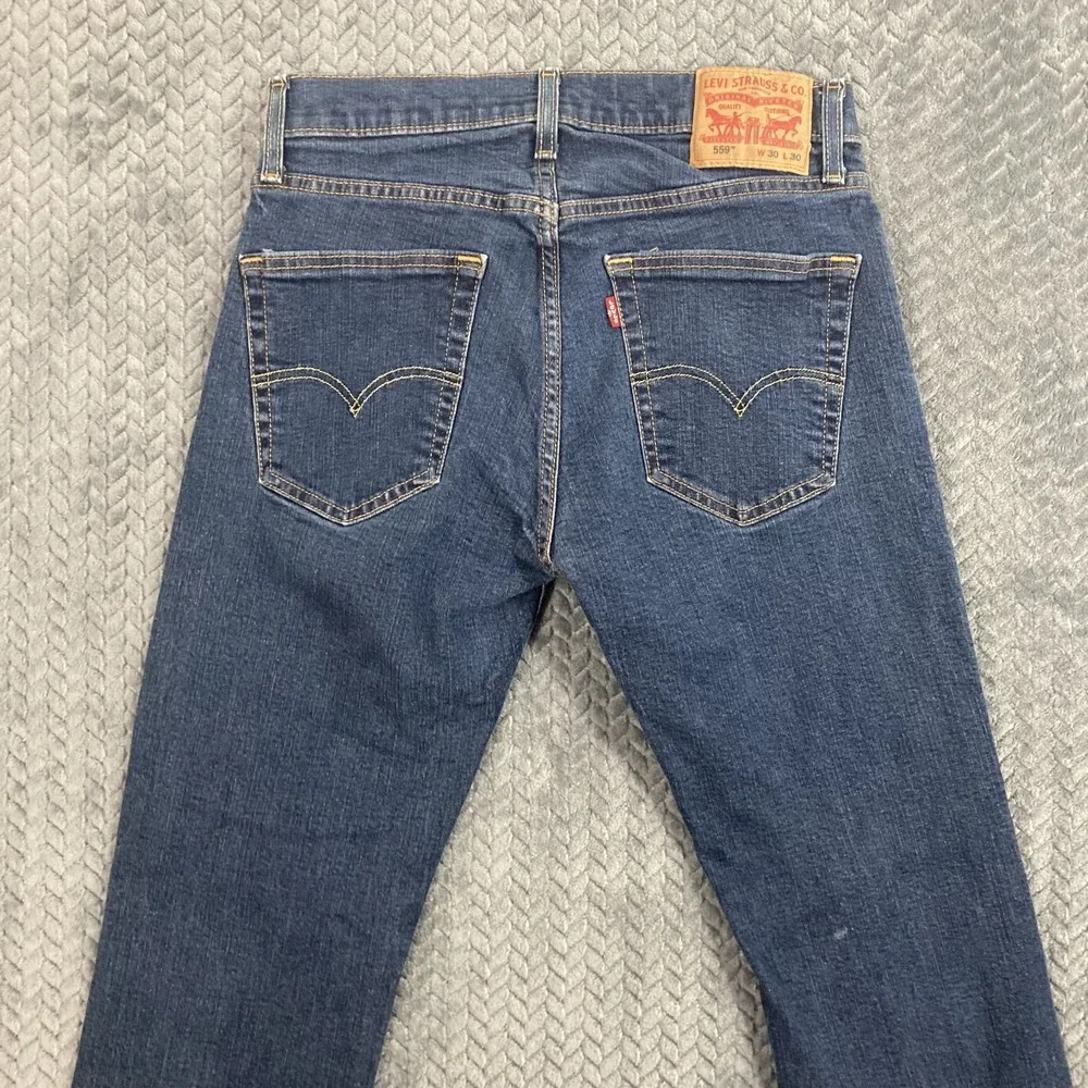 Levis these levi